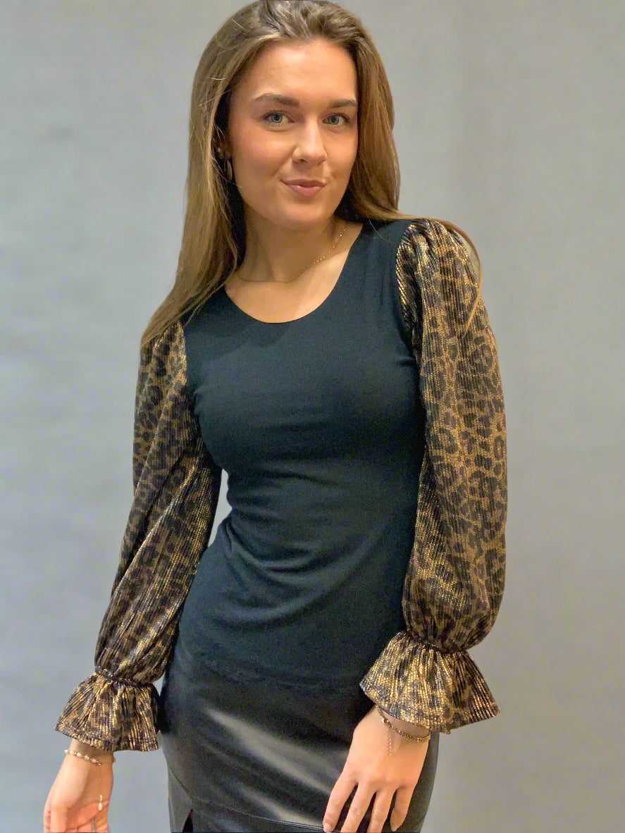 Agnes Bell Sleeve