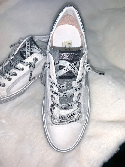 Alive White